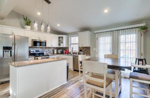 Beavercreek House | 5 Mi to The USAF Museum: Dayton Home, Walk to Park