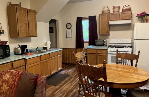 Eagle River House | A great "base camp" from which to explore Alaska.