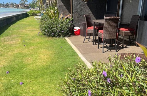 Honokowai Condo | A jewel on Oceanfront & Breath Taking Views.