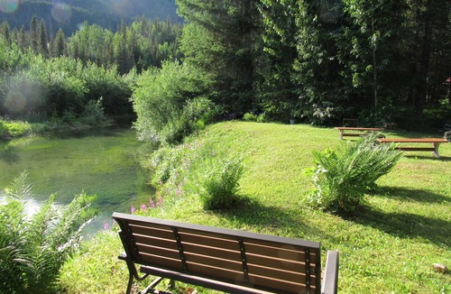 Crown Point Cottage | A Private Riverside Suite, Tucked In The Mountains, Just 30 Minutes From Seward