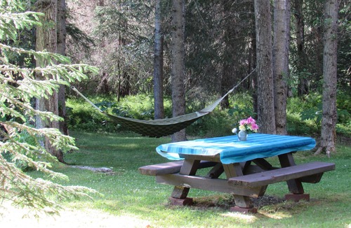 Crown Point Cottage | A Private Riverside Suite, Tucked In The Mountains, Just 30 Minutes From Seward