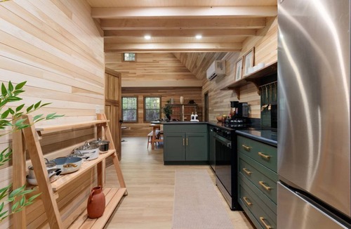 South Bloomingville Cabin | Abode at Blue Creek