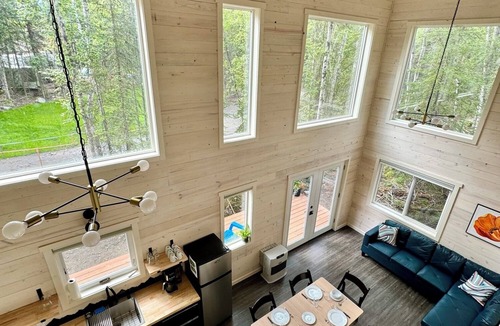 Chugiak Ski Chalet | Accessible luxury chalet retreat for six in the serene Eklutna Valley