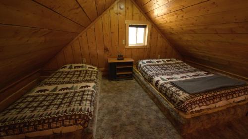 Deltana Cabin | Alaska Homestead Roadhouse