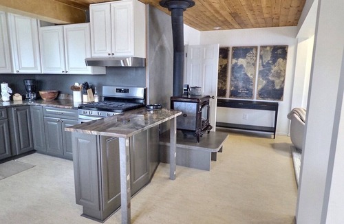 Rabbit Creek Ski Chalet | Alaska Mountain Chalet