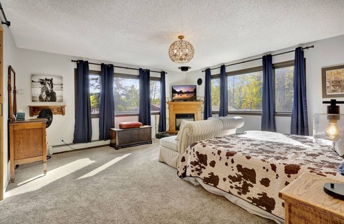 Abbott Loop Other | Alaskan Ranch ~ 2 bedroom, 2 bathroom