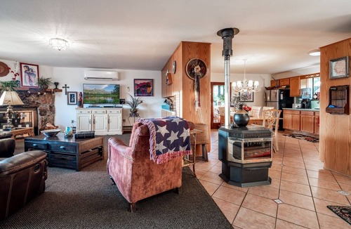 Sandia Knolls House | Albuquerque East Mountains