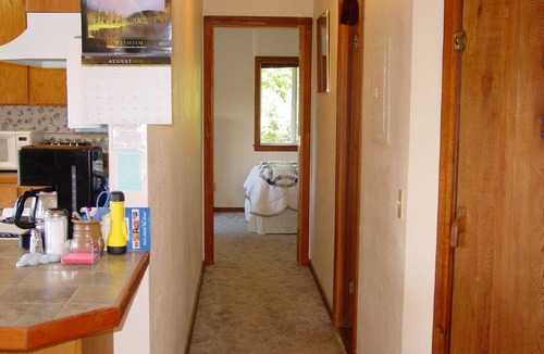 Ketchikan Apartment | Almost Home 1-Bdrm overlooking Knudson Cove Marina. Fishermen & families welcome