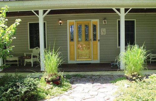 Porter Corners House | Alpine Oasis - Adirondack house close to Lakes, Golf, Skiing and so much more!
