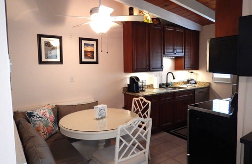 Siesta Key Condo | Amazing 1 Br/1 Ba Condo at Casa Mar
