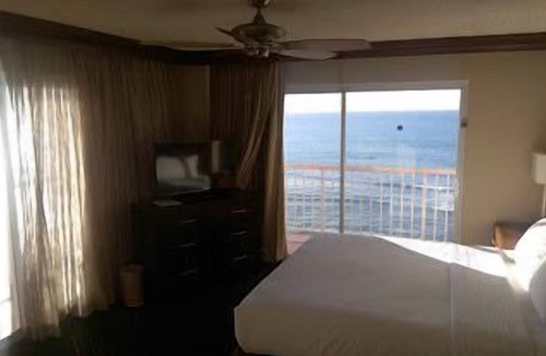 Honokowai Resort | Amazing BeachFront Resort on Famous Kaanapali