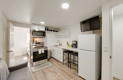 Downtown Juneau Cottage | Apartment Near Juneau Downtown Historic District