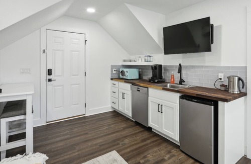 Boulevard Heights Apartment | Atlanta/Boulevard Heights Carriage House