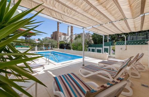 Bacvice House | Beach front home in Split with sauna