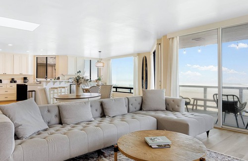 South Mission Beach Condo | Beachfront Home w/Ocean Views Right on Mission Beach Belmont by Avantstay