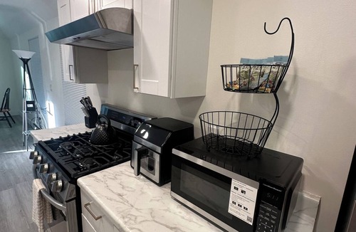 Abbott Loop Condo | Beautiful 2-bedroom condo in welcoming Anchorage neighborhood