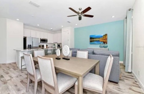 West Kissimmee Cottage | Beautiful 4BR 3BR cottage with AC in Kissimmee near Disney World