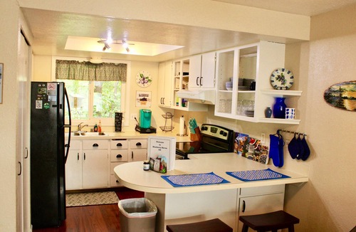 Seward House | Blueberry Haven - At the Base of Mt. Marathon