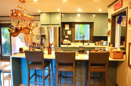 Decatur House | Bohemian Acre Retreat 20 mins from Downtown/Airport