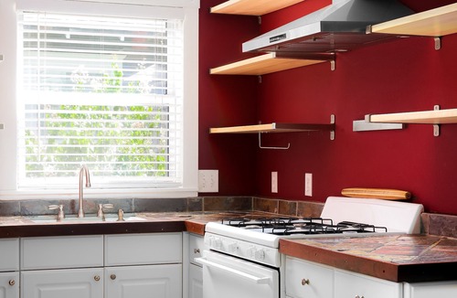 Clarksville Bed & Breakfast | Brava House Bed and Breakfast
