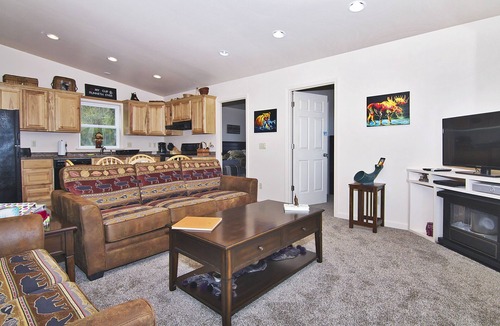 Homer Apartment | Breathtaking Views of Kachemak Bay