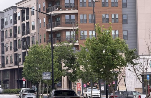 Reynoldstown Apartment | Bright 2-bedroom apartment with AC in amazing downtown Atlanta and very peaceful