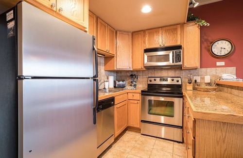 Steamboat Springs Condo | CA313 | Panoramic Views | Mountainside Location | Ski In/Out | Winter Shuttle