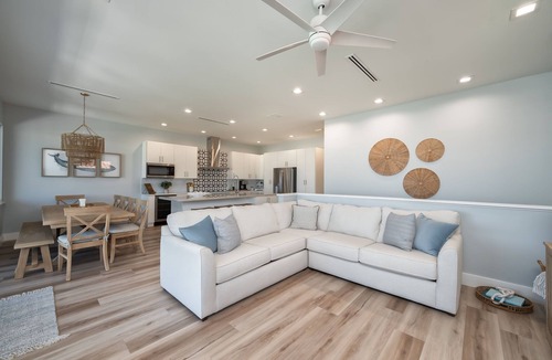 Key Colony Beach House | Canal Front with Cabana Club Privileges! Paddleboards, Bikes, Kayak in KCB!