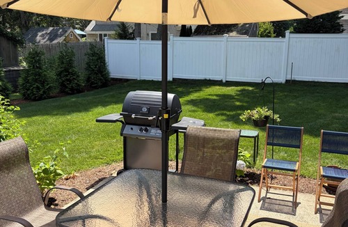 West Harwich Cottage | Cape Cod getaway: 2-bedroom cottage in charming West Harwich, Massachusetts.