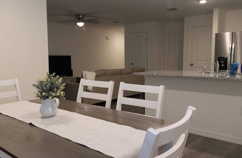 Port Malabar House | Centrally located Relax Zone 3-bedroom house in Palm Bay