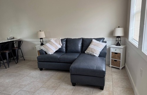 Farmington Apartment | Charming 1-bedroom apartment in lovely Farmington with WiFi, AC