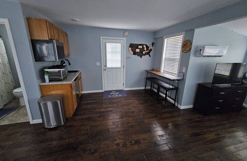 Celina Cabin | Charming cabin, above Dale Hollow Marina