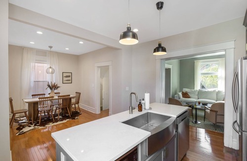 Weinland Park House | Charming Historic Home: Walk to Short North & OSU