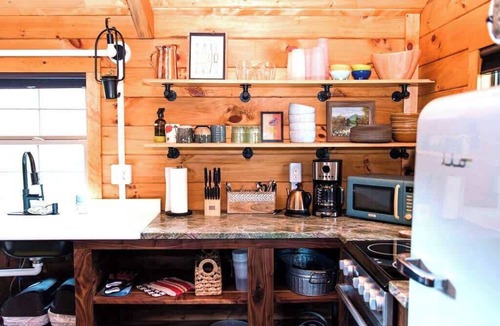 Lupton City Cabin | Chickadee: Funky Mountain Stay @ Talking Water