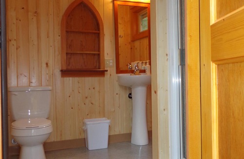 Moose Pass Cabin | Chugach Mountain Cabin Retreat