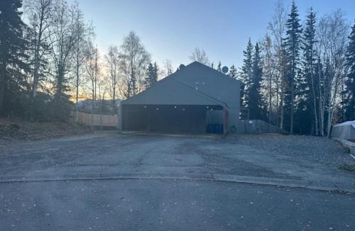 Old Seward - Oceanview Apartment | Chugach Mountain Escape