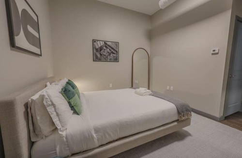 Downtown Boston Apartment | Classic and Chic Apartment 1 Bedroom