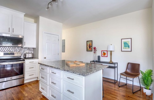 Atlanta House | Close to Downtown, Midtown, GT, GWCC and Mercedes-Benz Stadium
