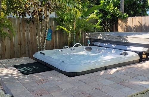 Marathon House | 🌴 Coco Plum Paradise 🌴 Private Bayfront Home Pool Hot Tub Dock View