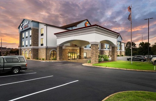 Jackson Hotel | Comfort Suites Jackson I-40