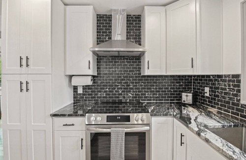 Deltana House | Comfortable Cottage with hot tub in Delta Junction, AK