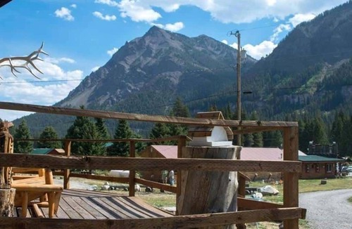 Cooke City-Silver Gate House | Comfortable size house overlooking the town of Silver Gate