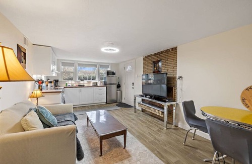 Briarcliff Heights Apartment | Cozy 1BR Near Emory + VA | Pet-Friendly Stay