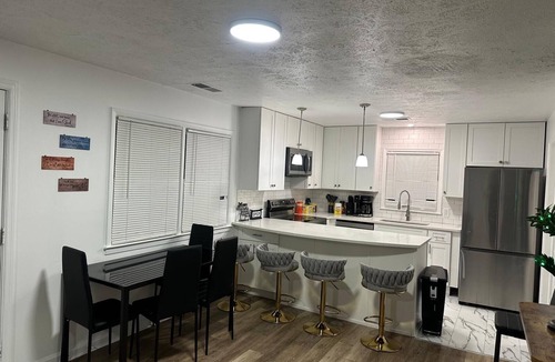 Tucker House | Cozy 3-bedroom house near Downtown Tucker