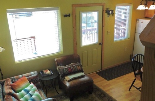 Ridgeway House | Cozy Kenai River Cabin