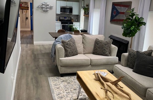 Buckeye Lake House | Cozy Lake House Retreat-Walk to water
