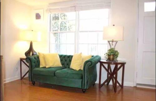 Piedmont Heights Apartment | Cozy Midtown Garden Apartment | Walk the Beltline.