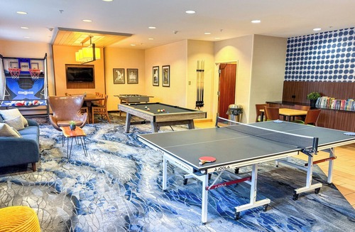 Newtonville Apartment | Cozy studio with AC and WiFi in beautiful Albany close to University & Hospital
