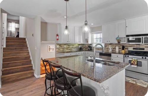 Decatur House | Decatur/ATL Family Retreat 6-bedroom, 5-baths house perfect getaway ATL/Decatur