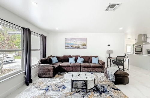Tropic Palms House | Delray Beach Escape - Near Downtown & Beaches